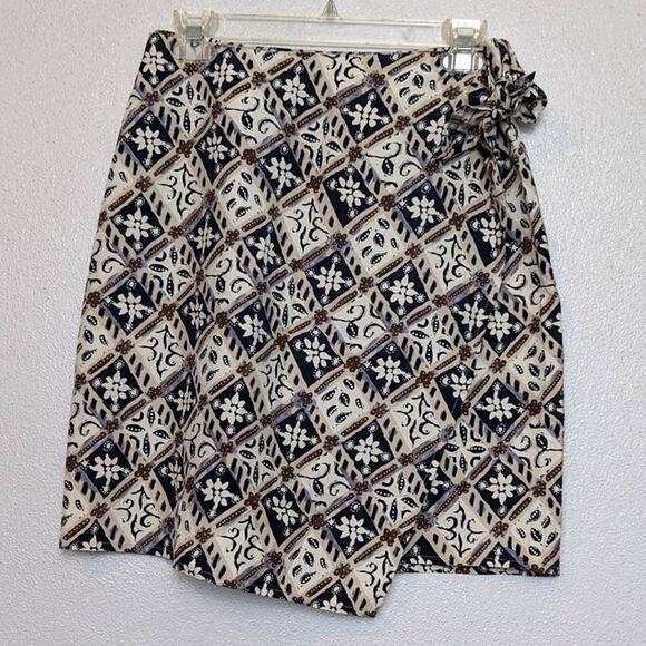 Vintage 90s Ann Taylor Silk Mixed Print Floral Pattern Wrap Mini Skirt Sz 6 - Picture 1 of 4